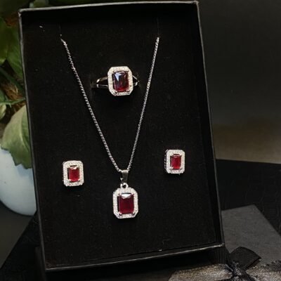 Emerald Maroon Pendant Set with Tops and Ring